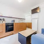 Charming Apartment - Madeleine Monceau - Mobility Lease